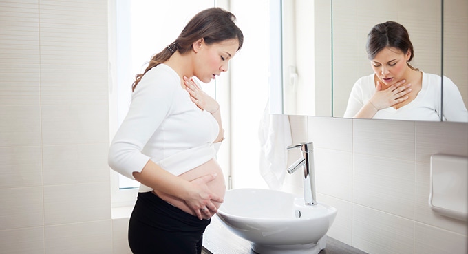 Pregnant woman 39 weeks has an abdominal pain