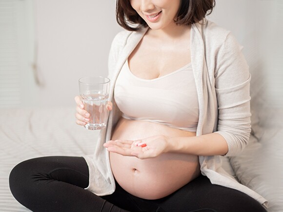 คนท้องกินยาอะไรได้บ้าง วิธีดูแลลูกในครรภ์ให้ปลอดภัยเมื่อแม่ป่วย
